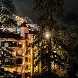 **** Hotel Royale Retreat & Near Mall Road India
